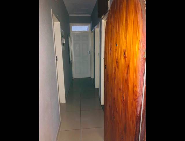 4 BEDROOM HOUSE FOR SALE IN NORKEM PARK